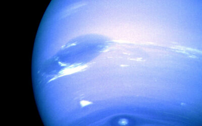 Neptune, une évolution imprévue  de sa température