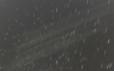 Du sacré des cieux d’Orient aux satellites Starlink : comment la modernité transforme notre perception du ciel